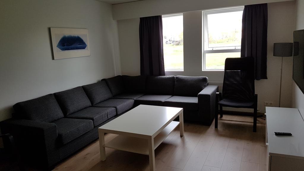 Akranes Guesthouse - Staywest Exterior photo